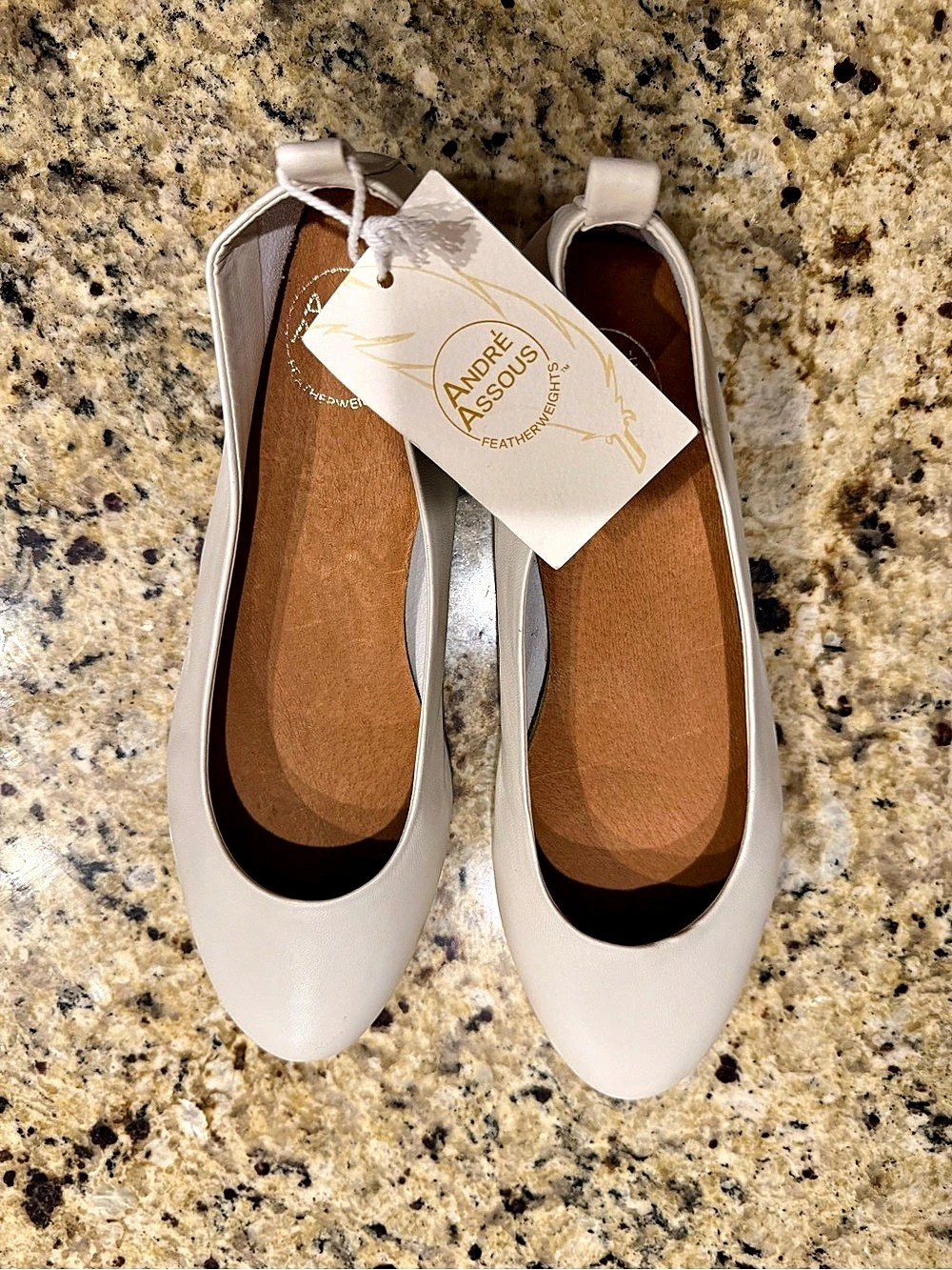 Andre Assous Featherweights Pointed Toe Flats in off White